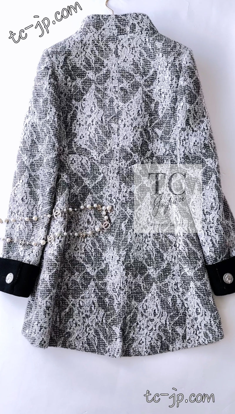 CHANEL 16PF Black White Gray Lace Jacket Coat 36 シャネル ブラック ホワイト グレー レース ジャケット コート 即発