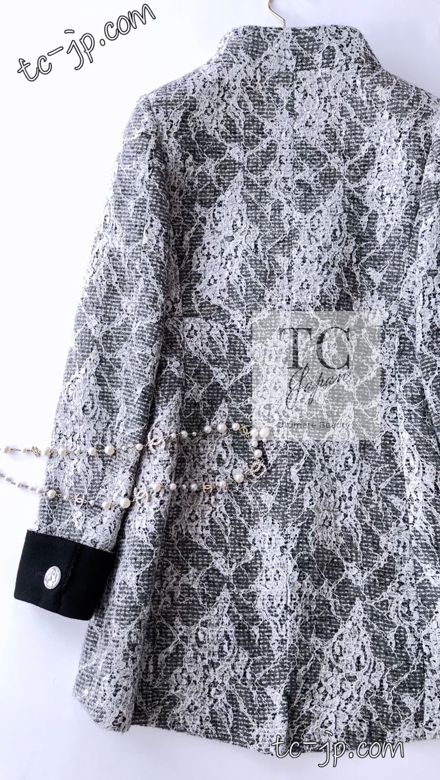 CHANEL 16PF Black White Gray Lace Jacket Coat 36 シャネル ブラック ホワイト グレー レース ジャケット コート 即発