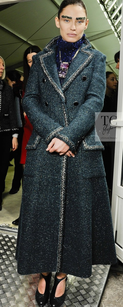 CHANEL 12A Emerald Green Metallic Long Tweed Coat 34 36 シャネル エメラルド グリーン メタリック ツイード ロング コート 即発