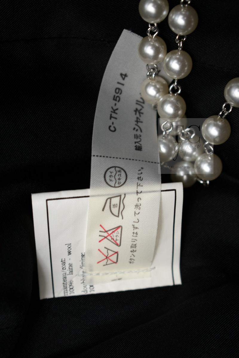 CHANEL 96A Vintage Black Gold Button Wool Long Coat 42 シャネル ヴィンテージ ブラック ゴールド ボタン ウール ロング コート 即発