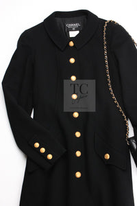 CHANEL 96A Vintage Black Gold Button Wool Long Coat 42 シャネル ヴィンテージ ブラック ゴールド ボタン ウール ロング コート 即発