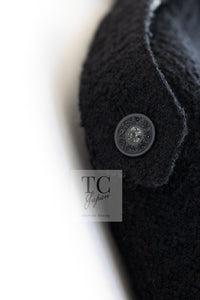 CHANEL 09A Black Green Wool Silk Long Jacket Coat 36 シャネル ブラック グリーン ウール シルク ロング ジャケット コート 即発