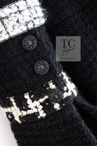 CHANEL 09A Black Green Wool Silk Long Jacket Coat 36 シャネル ブラック グリーン ウール シルク ロング ジャケット コート 即発