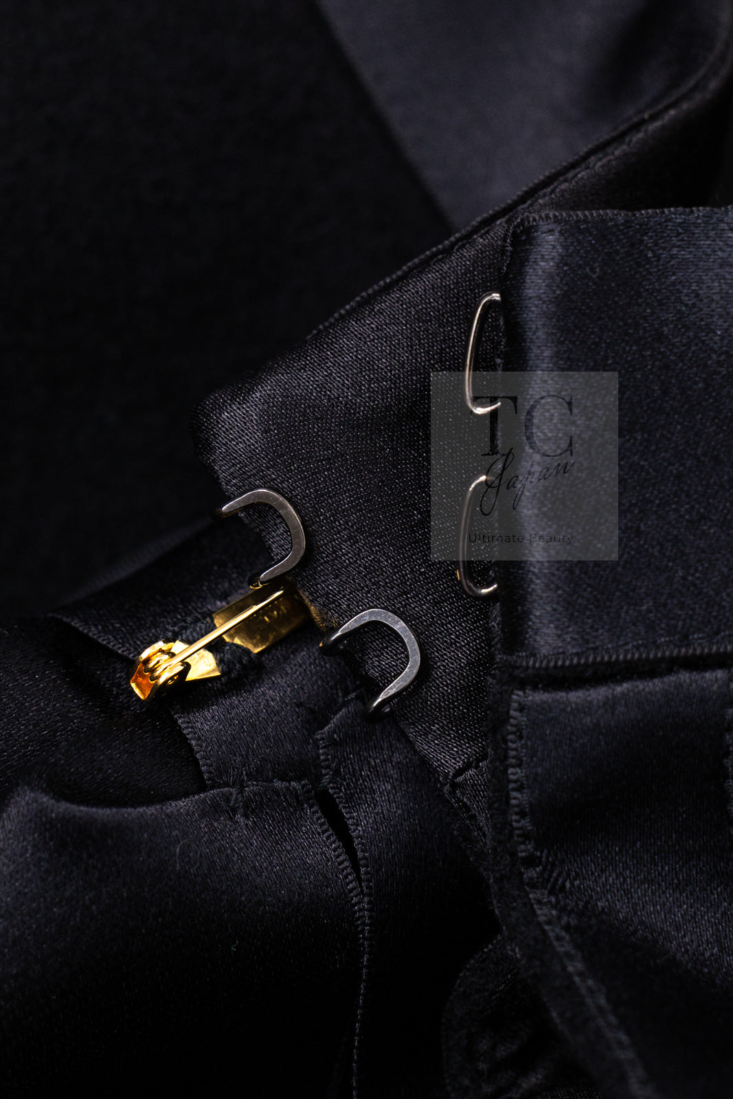 CHANEL 05A Black Bow Wool Long Coat 40 シャネル ブラック リボン ウール ロング コート 即発