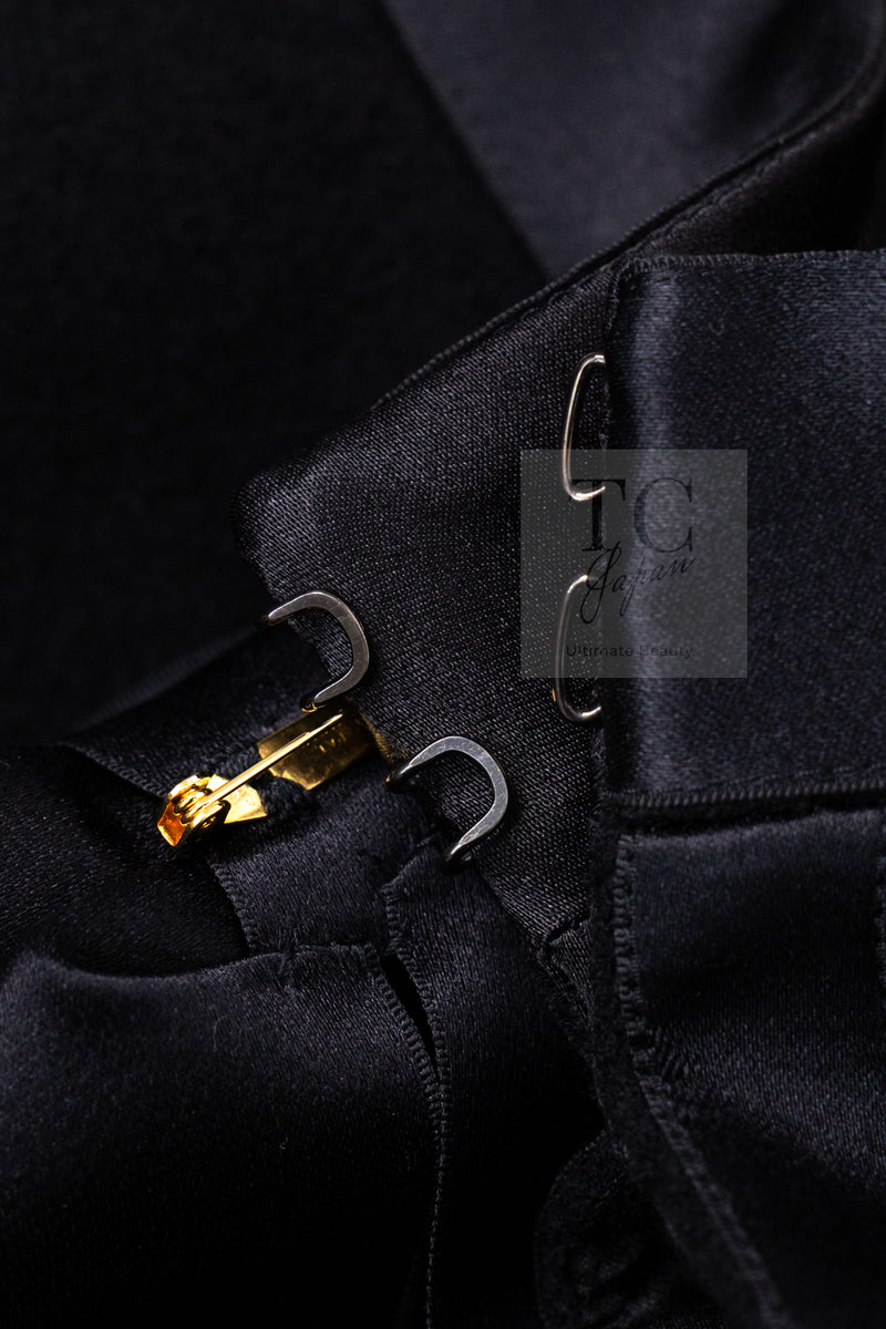 CHANEL 05A Black Bow Wool Long Coat 40 シャネル ブラック リボン ウール ロング コート 即発