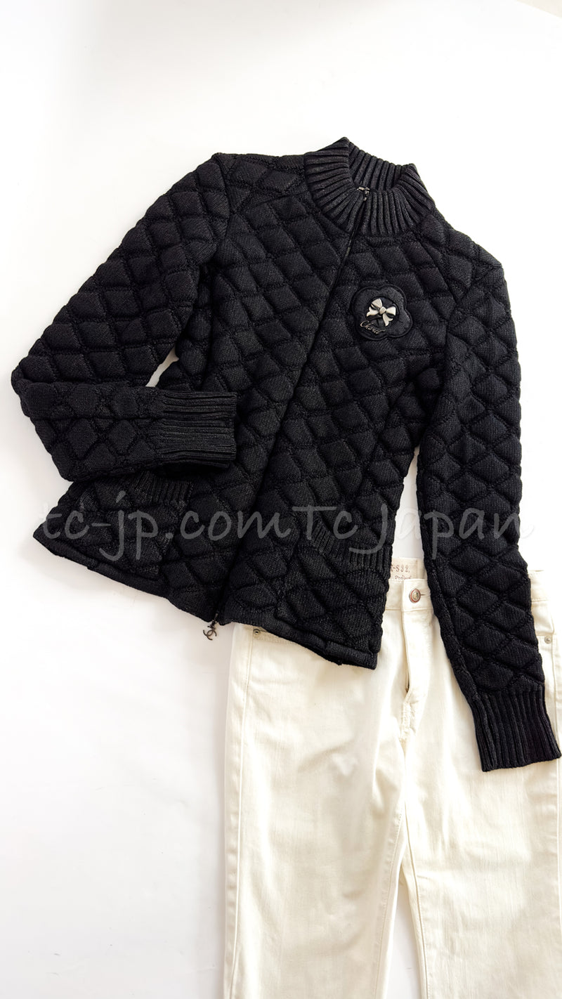 CHANEL 09A Black Quilted Wool Jacket Cardigan Blouson 38 シャネル ブラック キルト ウール ジャケット カーディガン ブルゾン 即発