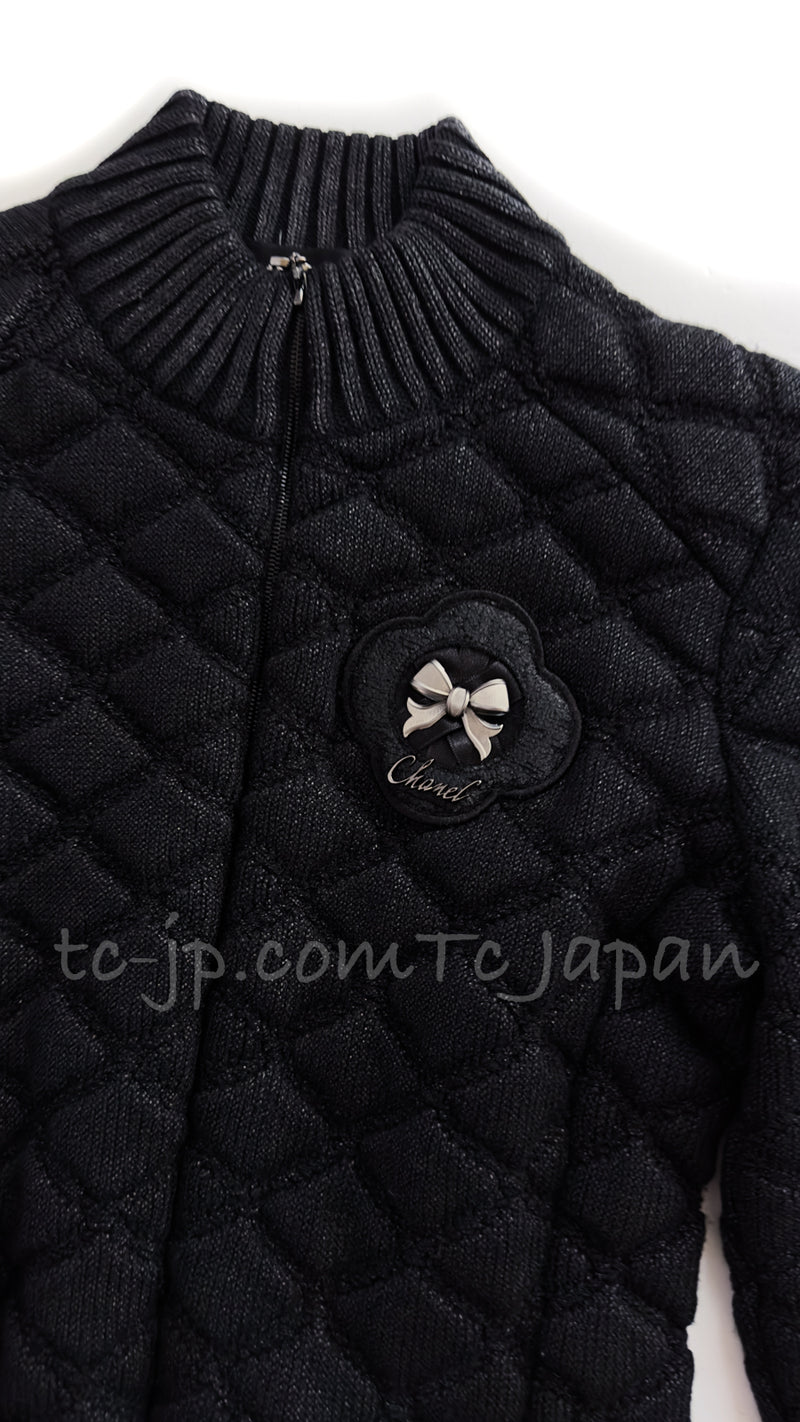 CHANEL 09A Black Quilted Wool Jacket Cardigan Blouson 38 シャネル ブラック キルト ウール ジャケット カーディガン ブルゾン 即発