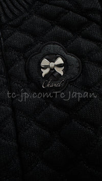 CHANEL 09A Black Quilted Wool Jacket Cardigan Blouson 38 シャネル ブラック キルト ウール ジャケット カーディガン ブルゾン 即発