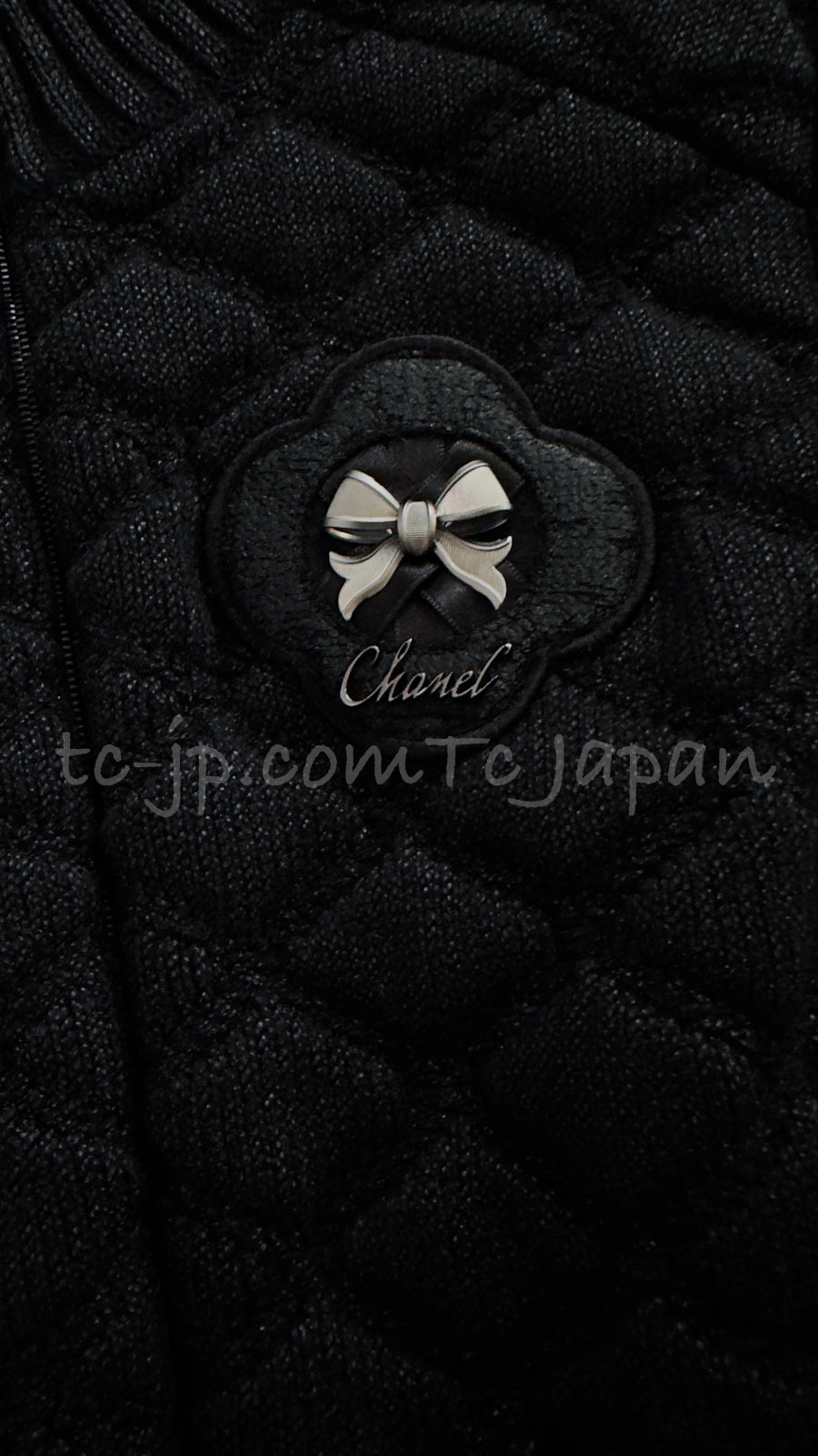 CHANEL 09A Black Quilted Wool Jacket Cardigan Blouson 38 シャネル ブラック キルト ウール ジャケット カーディガン ブルゾン 即発