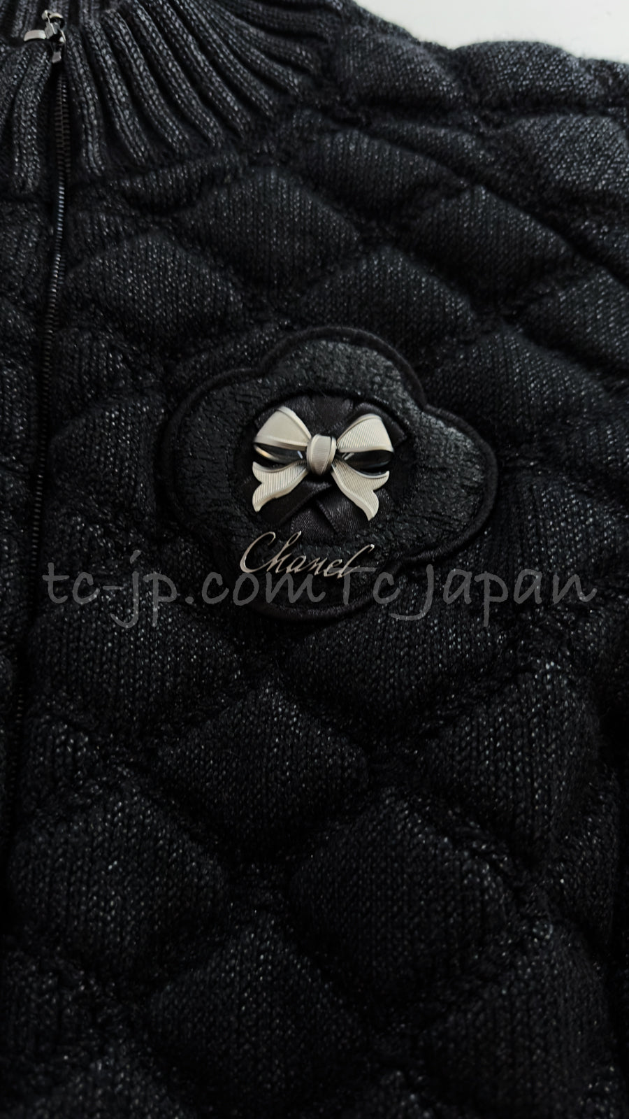 CHANEL 09A Black Quilted Wool Jacket Cardigan Blouson 38 シャネル ブラック キルト ウール ジャケット カーディガン ブルゾン 即発