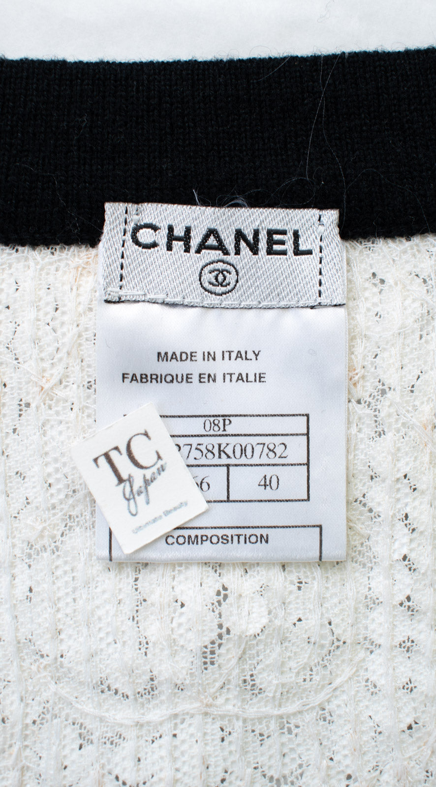 CHANEL 08S White Black CC Logo Sequins Cashmere Cardigan 38 シャネル ホワイト ブラック CC ロゴ スパンコール カシミア カーディガン 即発 - TC JAPAN