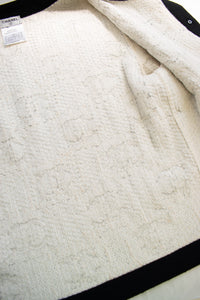CHANEL 08S White Black CC Logo Sequins Cashmere Cardigan 38 シャネル ホワイト ブラック CC ロゴ スパンコール カシミア カーディガン 即発