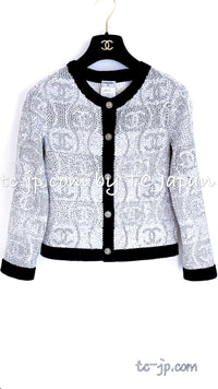 CHANEL 08S White Black CC Logo Sequins Cashmere Cardigan 38 シャネル ホワイト ブラック CC ロゴ スパンコール カシミア カーディガン 即発