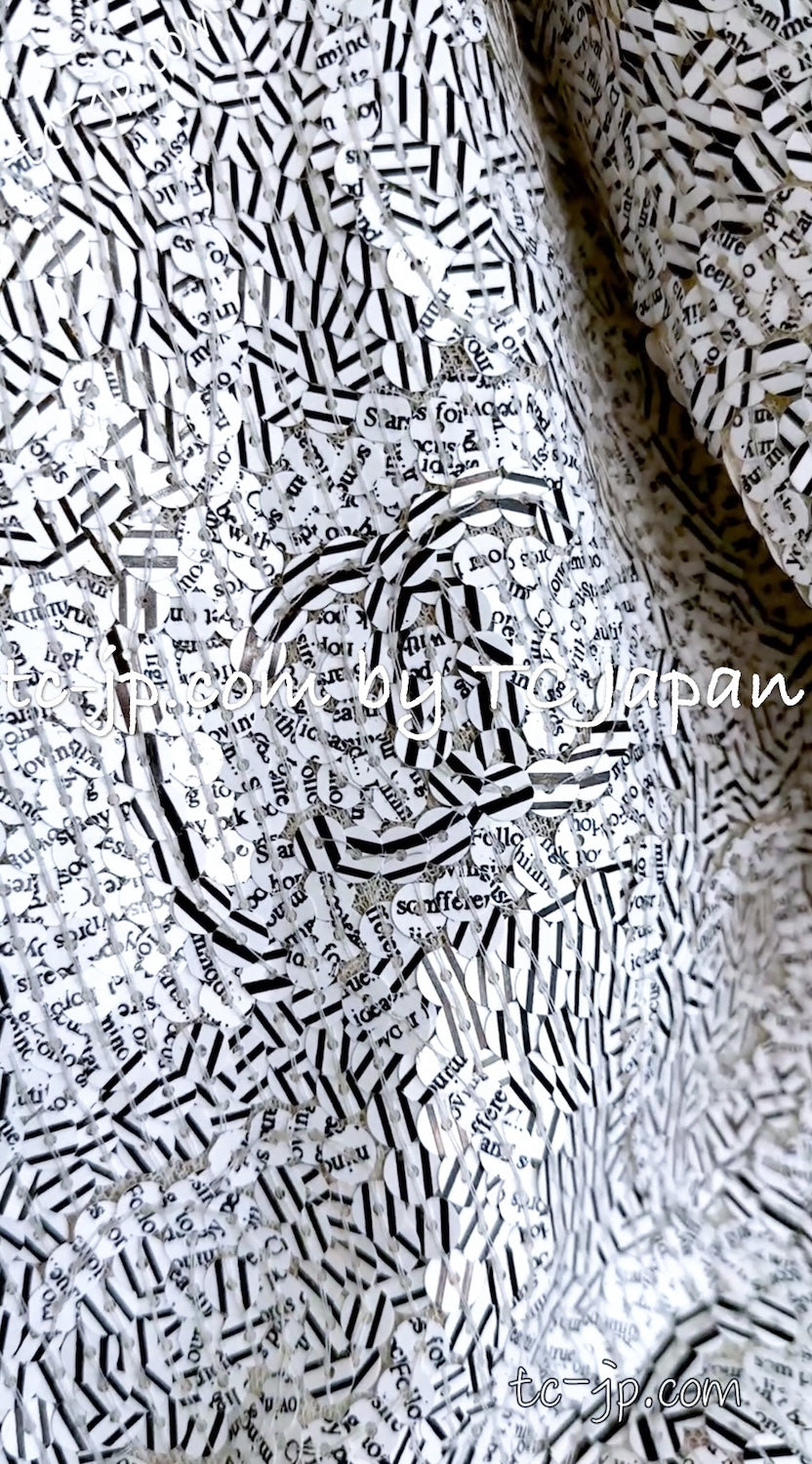 CHANEL 08S White Black CC Logo Sequins Cashmere Cardigan 38 シャネル ホワイト ブラック CC ロゴ スパンコール カシミア カーディガン 即発