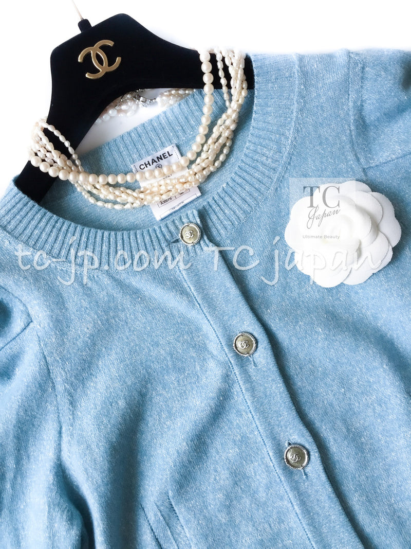 CHANEL 13C Baby Blue Cashmere Linen Super Soft Knit Cardigan 34 シャネル ベビー ブルー カシミア リネン ふんわり柔らか ニット カーディガン 即発