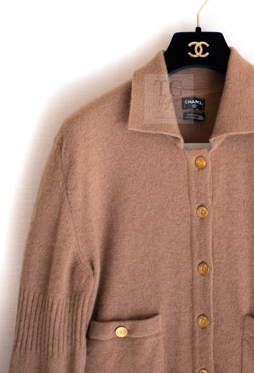 CHANEL 89A Brown Camel Hair CC Gold Button Knit Cardigan 38 40 シャネル キャメル ベージュ CC ゴールド ココボタン ニット カーディガン 即発