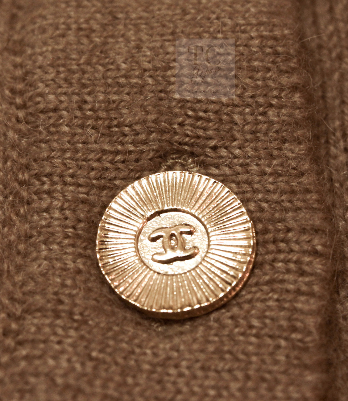 CHANEL 89A Brown Camel Hair CC Gold Button Knit Cardigan 38 40 シャネル キャメル ベージュ CC ゴールド ココボタン ニット カーディガン 即発