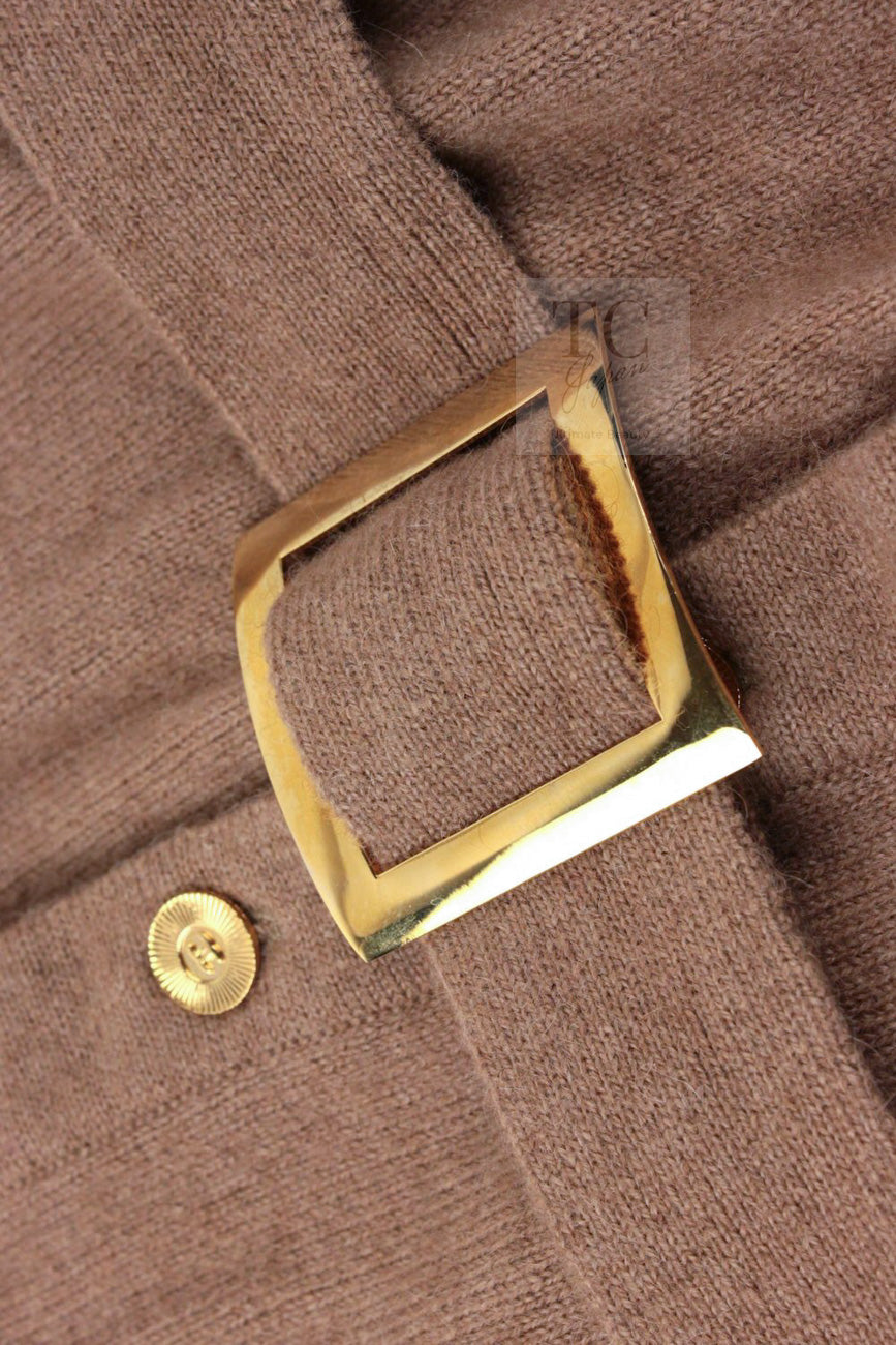 CHANEL 89A Brown Camel Hair CC Gold Button Knit Cardigan 38 40 シャネル キャメル ベージュ CC ゴールド ココボタン ニット カーディガン 即発