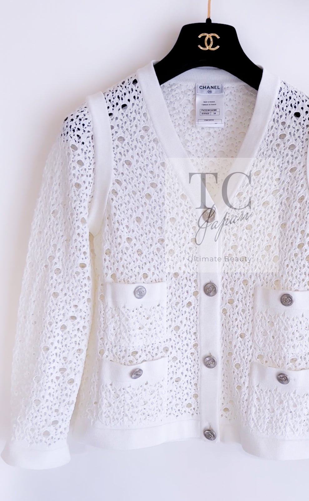 CHANEL 12S White Cotton Eye-let V-Neck Knit Cardigan 38 シャネル ホワイト コットン アイレット Vネック ニット カーディガン 即発