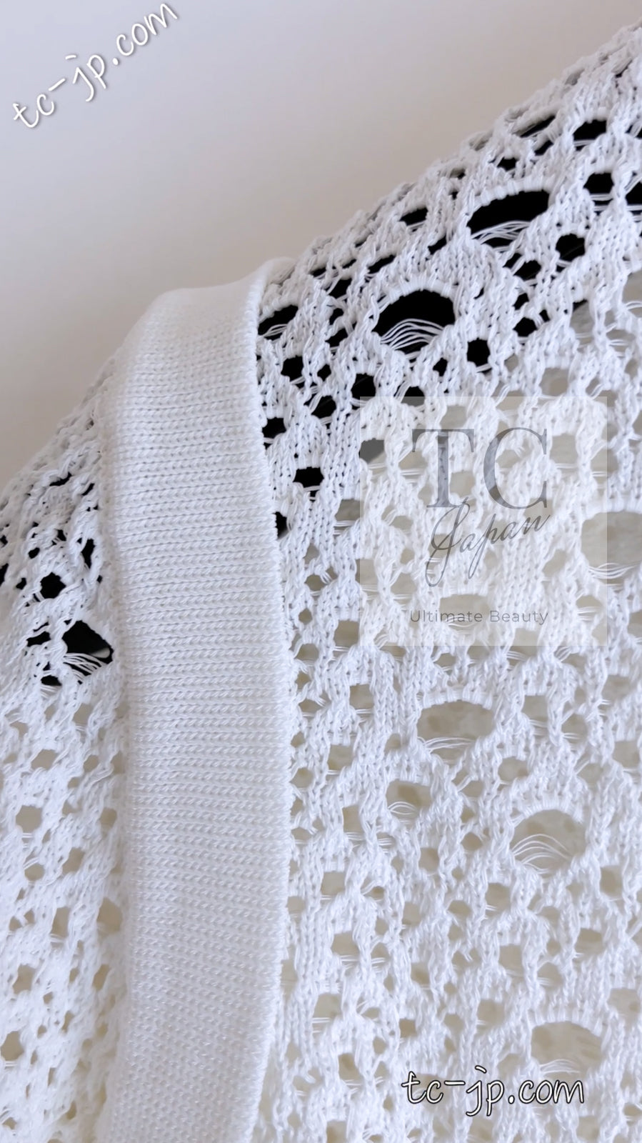 シャネル カーディガン CHANEL ホワイト コットン アイレット Vネック