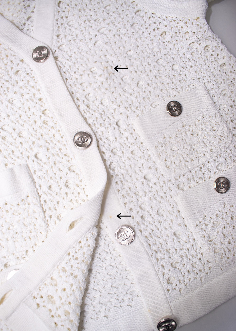 CHANEL 12S White Cotton Eye-let V-Neck Knit Cardigan 34 36 シャネル ホワイト コットン アイレット Vネック ニット カーディガン 即発