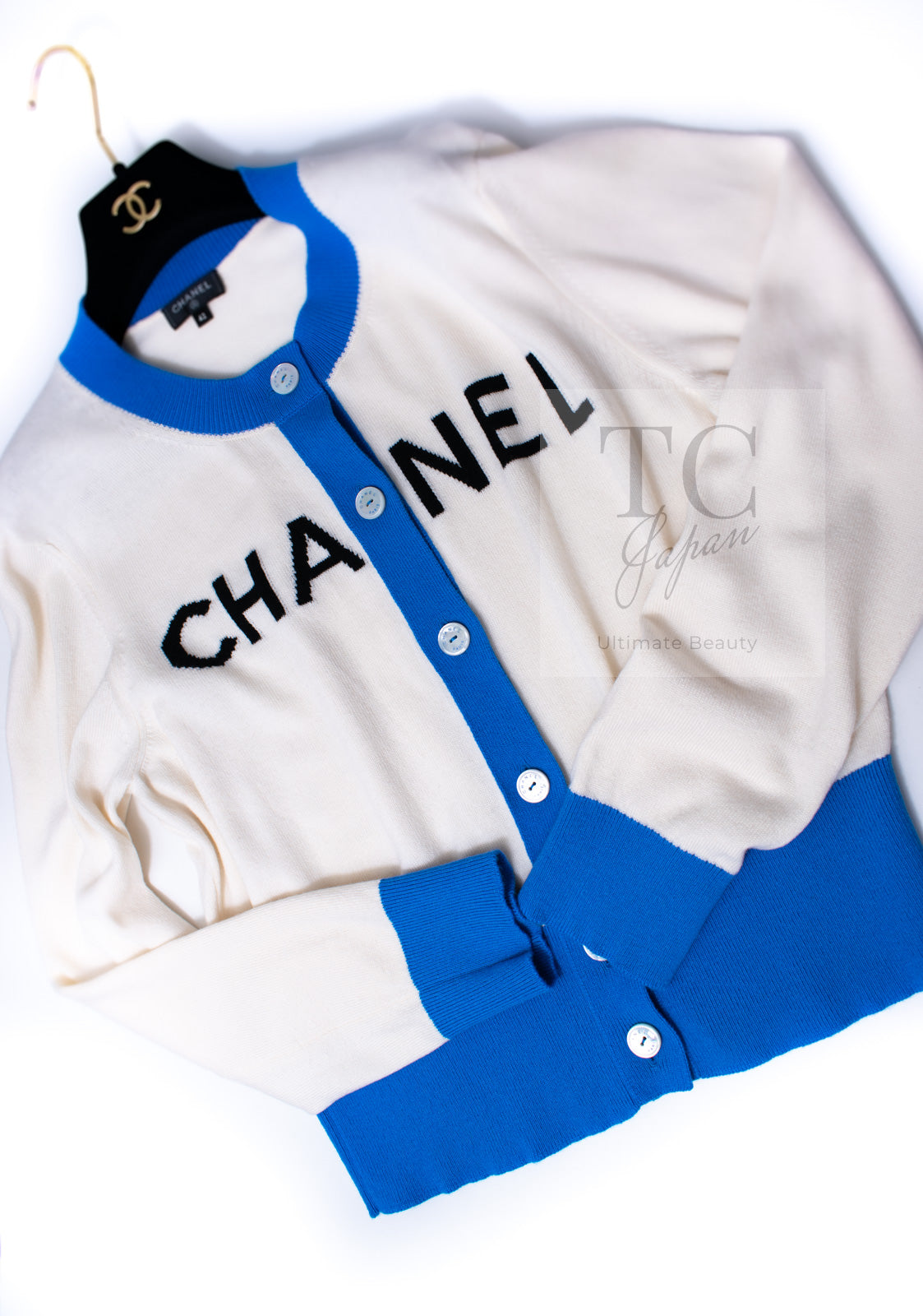 CHANEL 19S Ivory Blue Line Logo Cashmere Knit Cardigan 42 シャネル アイボリー ブルー バイカラー ロゴ カシミヤ 100% ニット カーディガン 即発