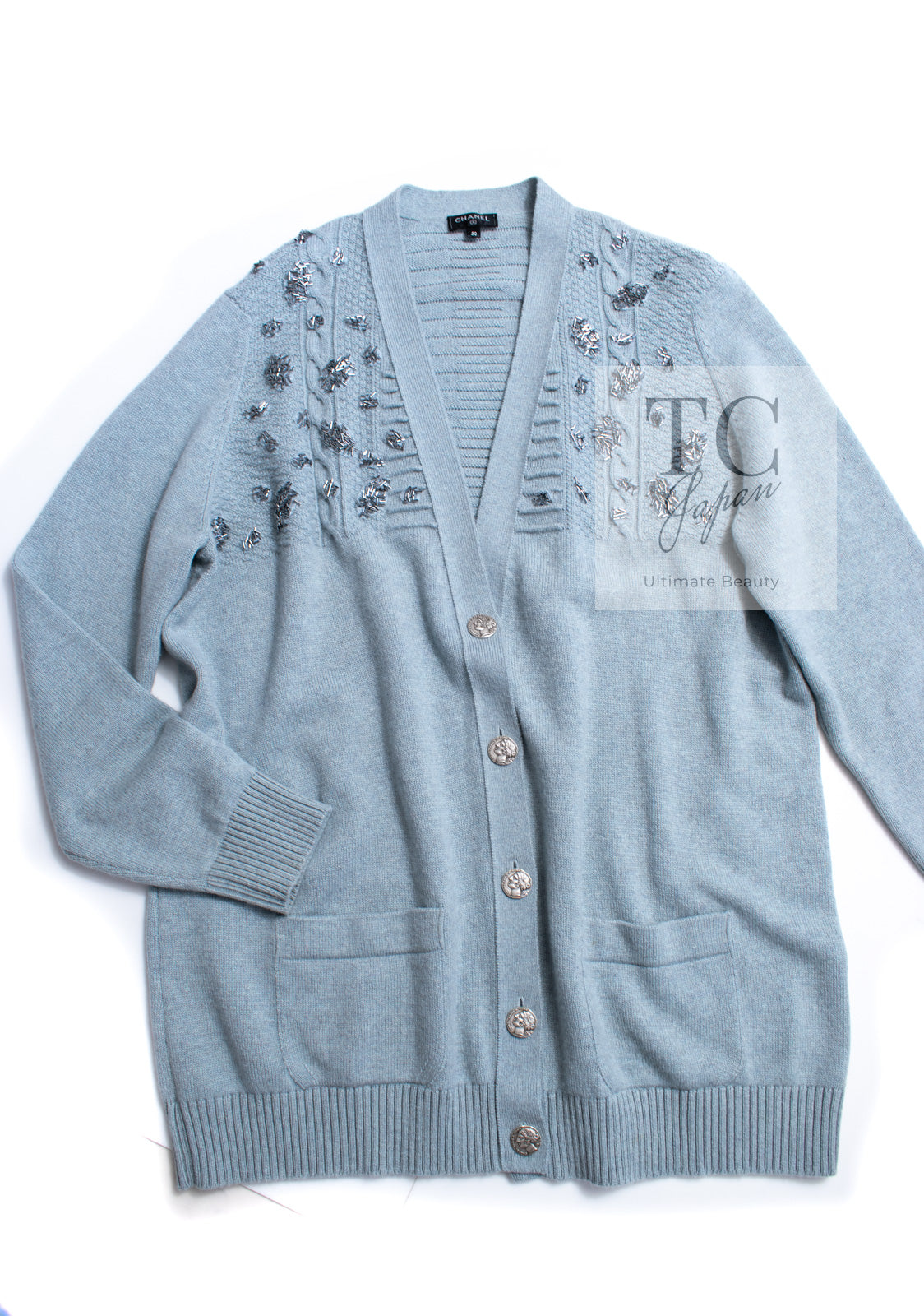 CHANEL 16PF Pale Blue Cashmere 100 Knit Cardigan 50 シャネル ペールブルー カシミヤ 100 ニット カーディガン ハンドメイド シルバー 装飾 即発