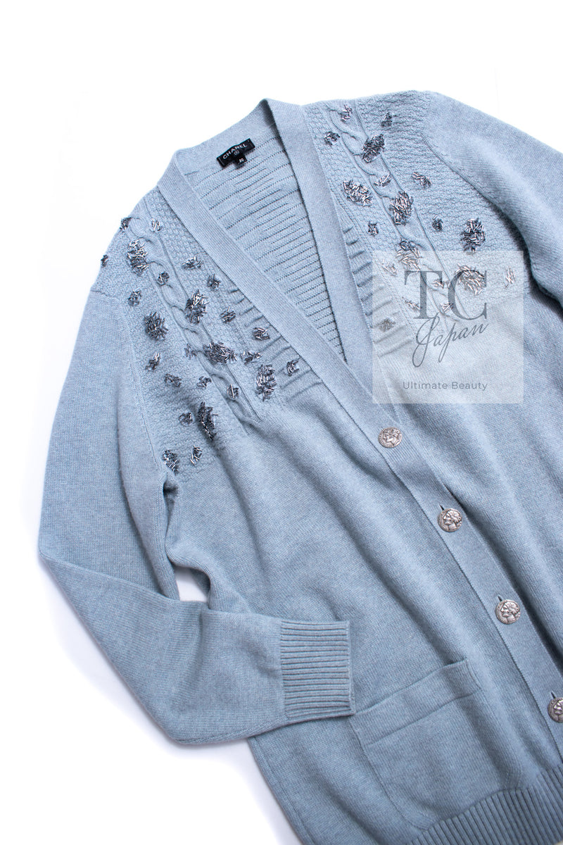 CHANEL 16PF Pale Blue Cashmere 100 Knit Cardigan 50 シャネル ペールブルー カシミヤ 100 ニット カーディガン ハンドメイド シルバー 装飾 即発