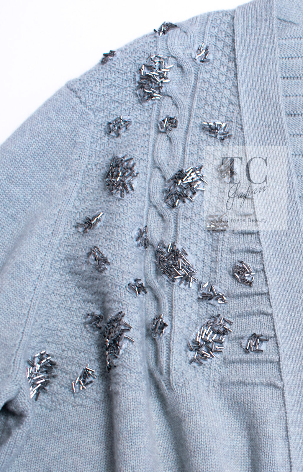 CHANEL 16PF Pale Blue Cashmere 100 Knit Cardigan 50 シャネル ペールブルー カシミヤ 100 ニット カーディガン ハンドメイド シルバー 装飾 即発
