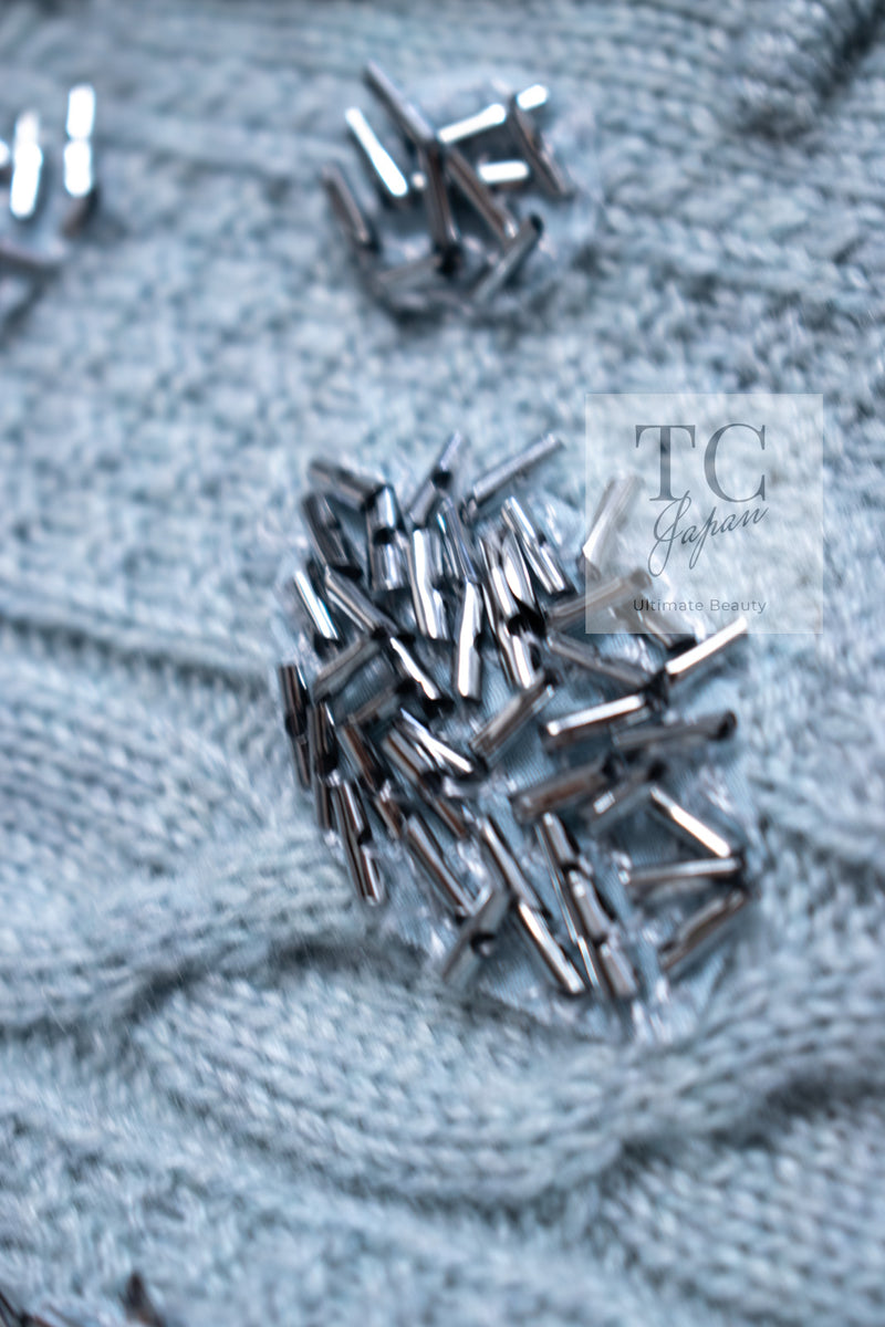 CHANEL 16PF Pale Blue Cashmere 100 Knit Cardigan 50 シャネル ペールブルー カシミヤ 100 ニット カーディガン ハンドメイド シルバー 装飾 即発