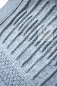 CHANEL 16PF Pale Blue Cashmere 100 Knit Cardigan 50 シャネル ペールブルー カシミヤ 100 ニット カーディガン ハンドメイド シルバー 装飾 即発