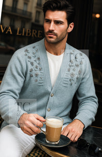 CHANEL 16PF Pale Blue Cashmere 100 Knit Cardigan シャネル ペールブルー カシミヤ 100 ニット カーディガン ハンドメイド シルバー 装飾 即発