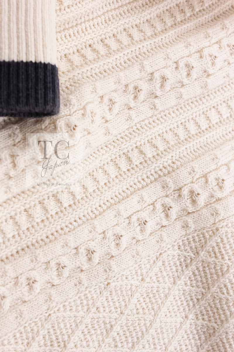 CHANEL 13C Beige Ivory Navy Cotton Knit Cardigan 38 40 シャネル ベージュ アイボリー ネイビー コットン ニット カーディガン 即発