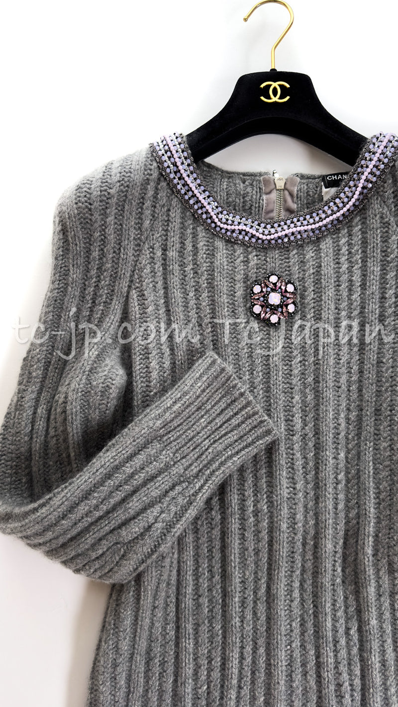 CHANEL 08A Gray Cashmere Beads Trim Knit Tops Skrit Dress 34 36  シャネル グレー カシミヤ ビーズ トリム ニット スカート トップス ワンピース