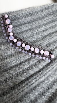 CHANEL 08A Gray Cashmere Beads Trim Knit Tops Skrit Dress 34 36  シャネル グレー カシミヤ ビーズ トリム ニット スカート トップス ワンピース 即発