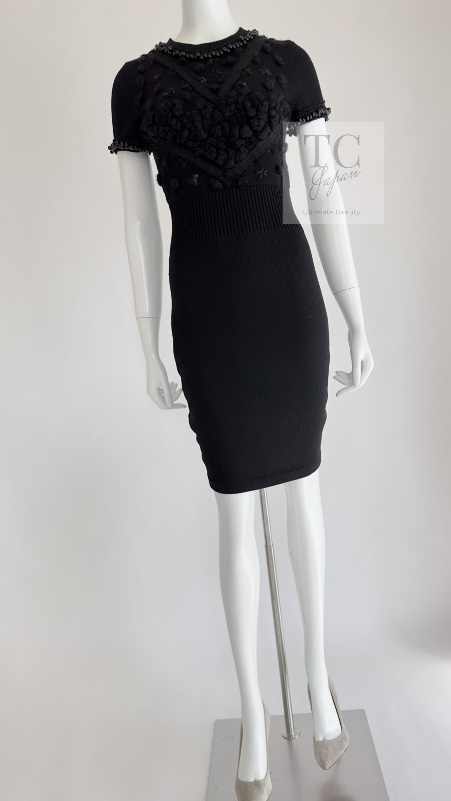 CHANEL 09A Black Beaded Wool Knit Dress 36 シャネル ブラック ビジュー装飾 ウール ニット ワンピース 即発