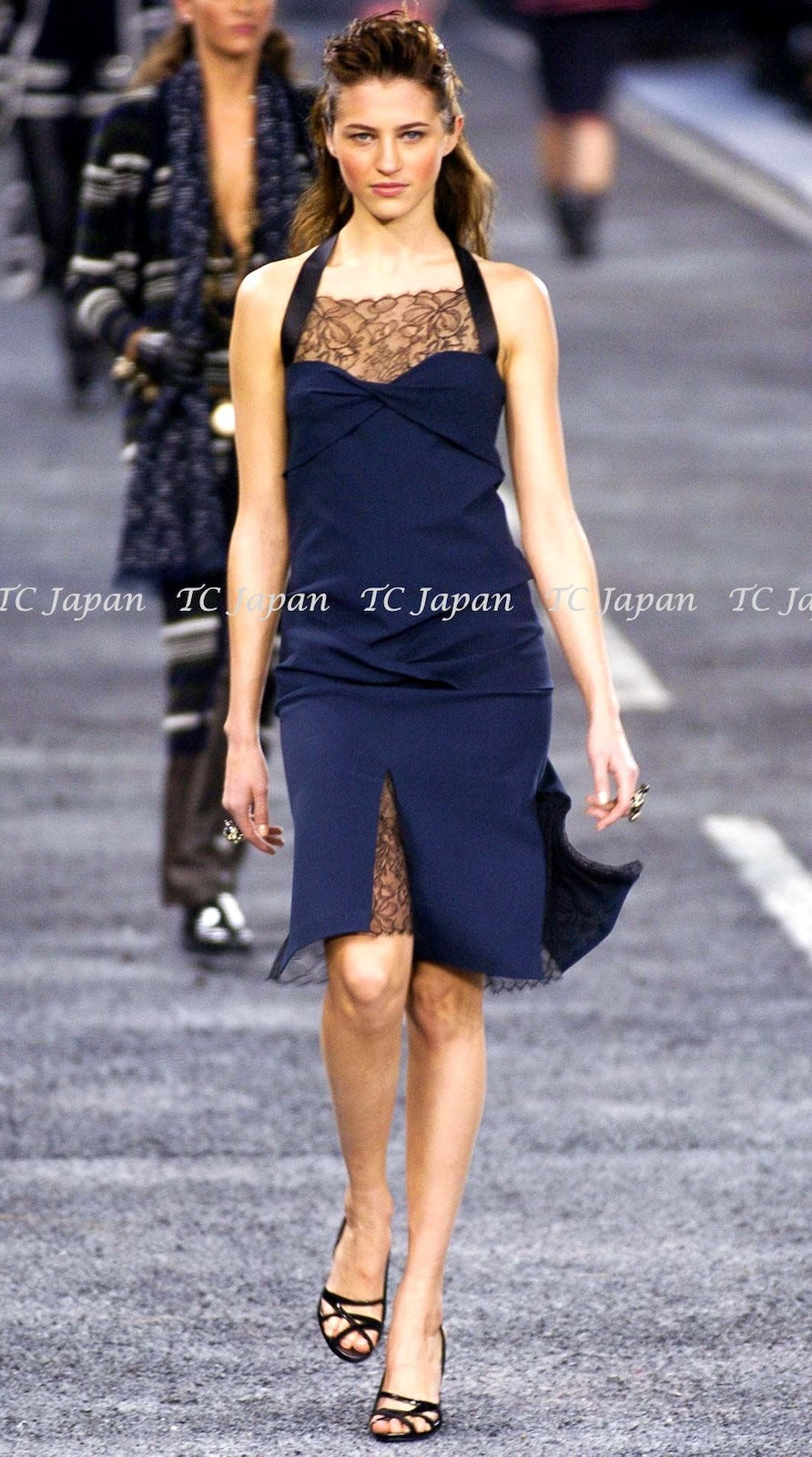 シャネル ワンピース CHANEL ネイビー ブラック レース 女優着用 04A