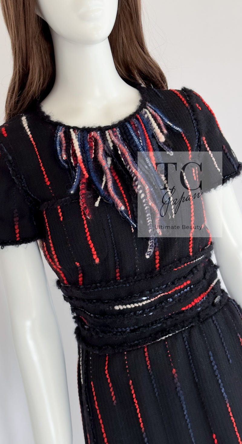 CHANEL 10A Black Multicolor Sequin Fringe Wool Tweed Dress 36 シャネル ブラック マルチカラー スパンコール フリンジ ウール ツイード ワンピース 即発