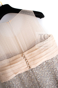 CHANEL 05S Metallic Gold Beige PearlButton Lesage Tweed Dress 36 シャネル メタリック ベージュ ゴールド ノースリーブ パール CC ボタン ルサージュ ツイード ドレス ワンピース 即発