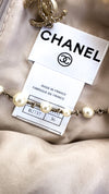 CHANEL 05S Metallic Gold Beige PearlButton Lesage Tweed Dress 36 シャネル メタリック ベージュ ゴールド ノースリーブ パール CC ボタン ルサージュ ツイード ドレス ワンピース 即発