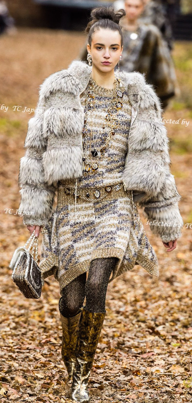 CHANEL 18A Beige Brown Gold Metallic Knit Dress 36 38 シャネル ベージュ ブラウン ゴールド メタリック ニット ワンピース 即発