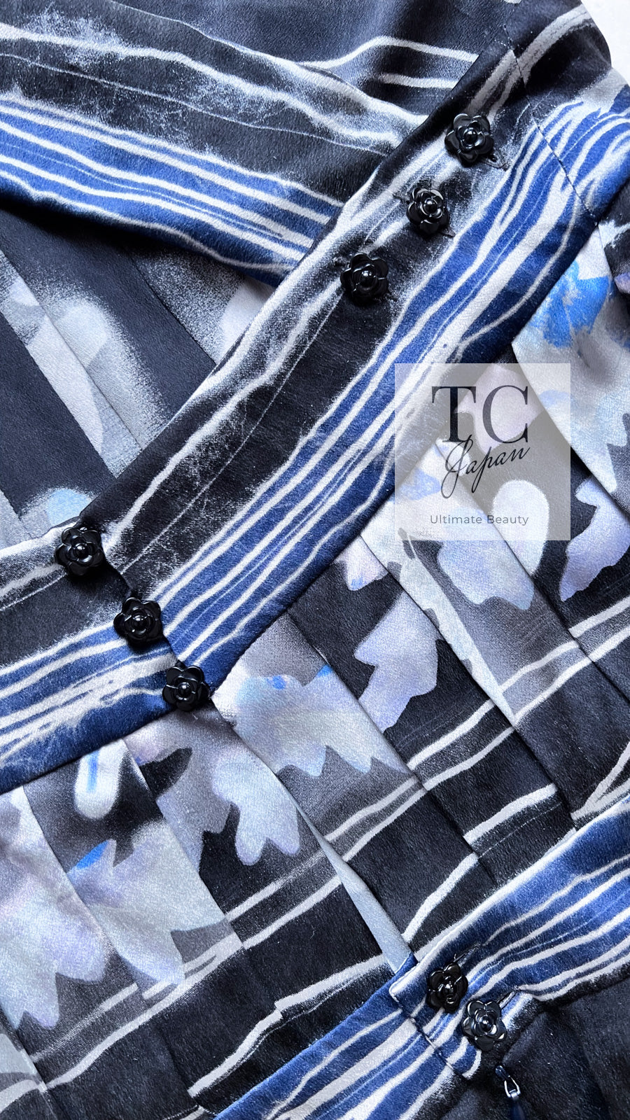 CHANEL 06S Smoky Soft Ink Black Navy Floral Print Dress 36 シャネル 霞スモーキー ブラック ネイビー フローラル シルク 100% ワンピース 即発