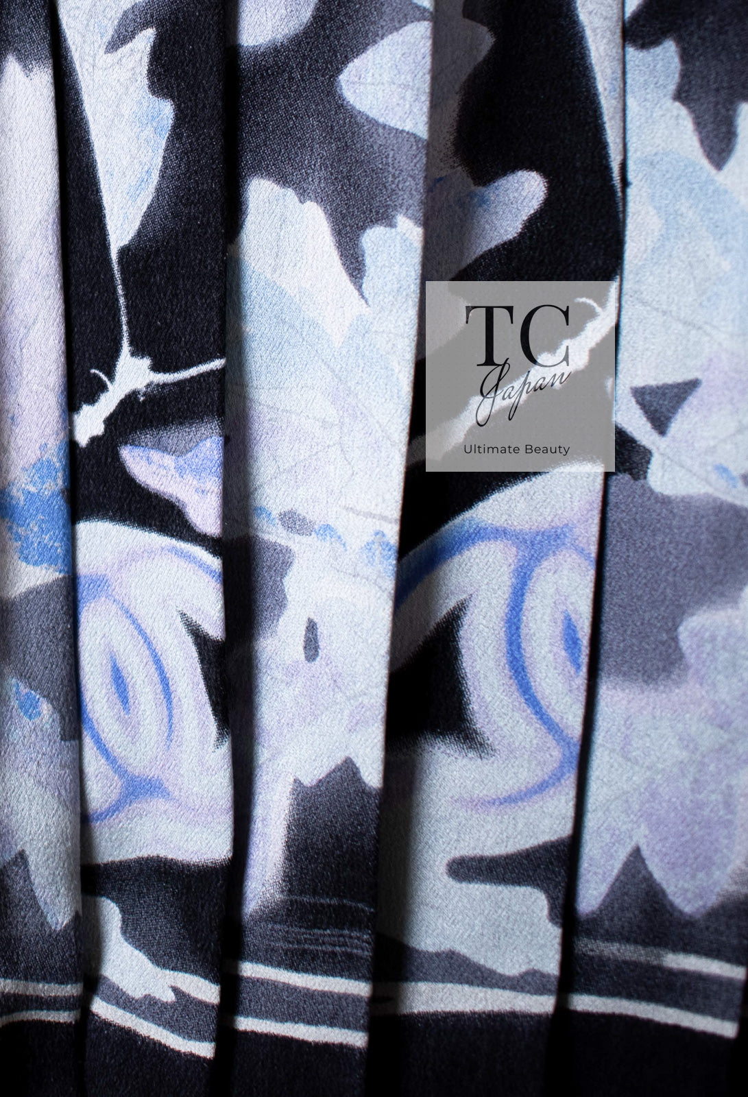 CHANEL 06S Smoky Soft Ink Black Navy Floral Print Dress 36 シャネル 霞スモーキー ブラック ネイビー フローラル シルク 100% ワンピース 即発
