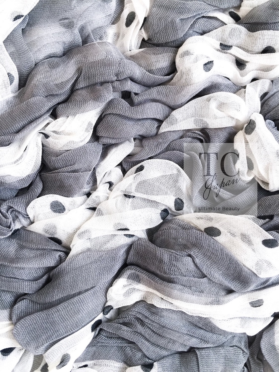 CHANEL 02S White Gray Dots Silk Set Up Camisole & Pleated Skirt 38 40 シャネル ホワイト グレー セットアップ キャミソール ＆ プリーツ スカート 即発