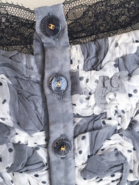 CHANEL 02S White Gray Dots Silk Set Up Camisole & Pleated Skirt 38 40 シャネル ホワイト グレー セットアップ キャミソール ＆ プリーツ スカート 即発