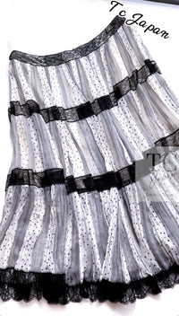 CHANEL 02S White Gray Dots Silk Set Up Camisole & Pleated Skirt 38 40 シャネル ホワイト グレー セットアップ キャミソール ＆ プリーツ スカート 即発
