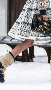 CHANEL 19A Cashmere Wool Sequin Knit Thick Dress 40 シャネル カシミア ウール スパンコール ストレッチ ざっくり ニット ワンピース 即発