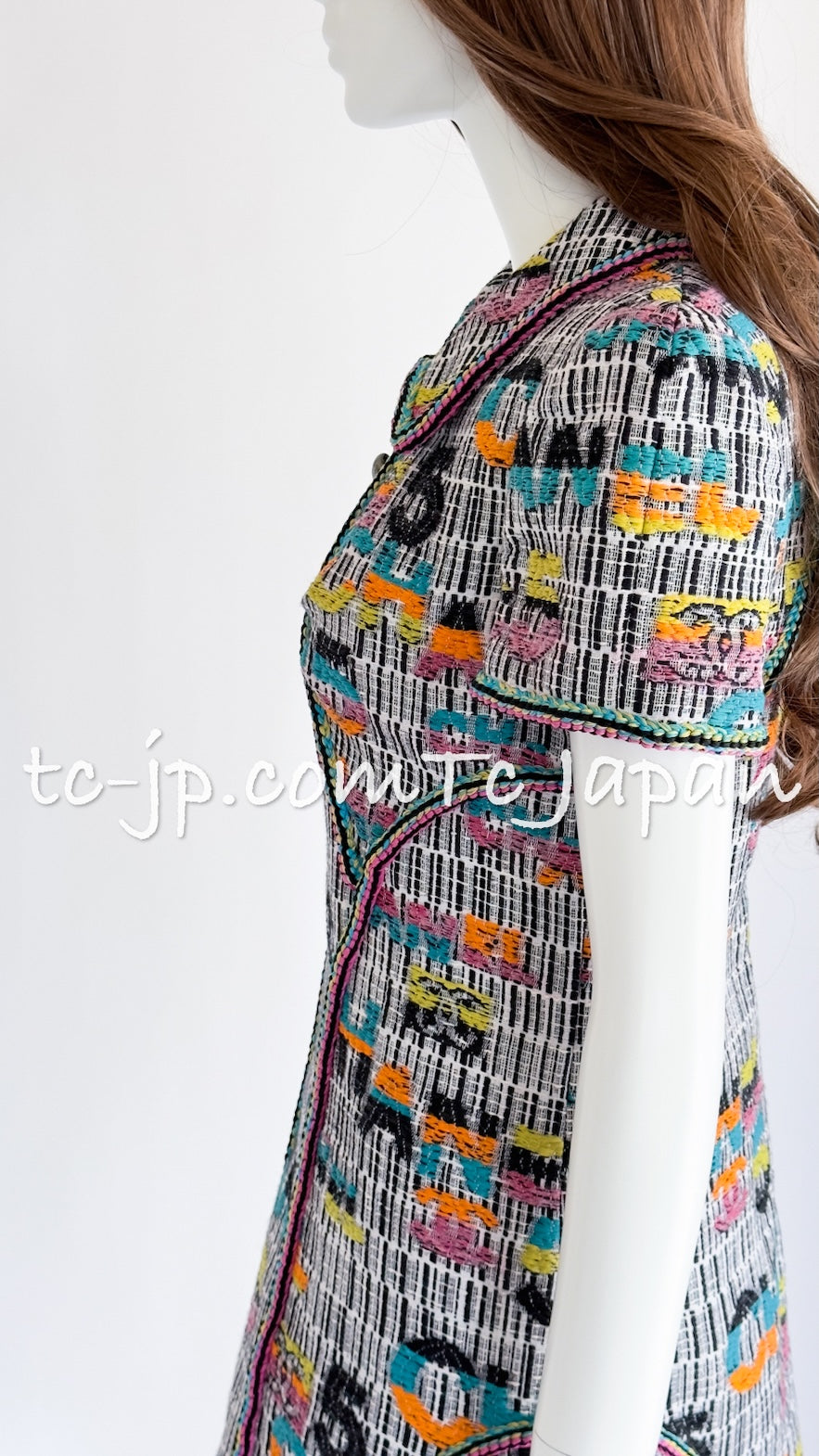 CHANEL 15S Multicolor Keira Knightley CC Logo Tweed Dress 38 シャネル マルチカラー キーラナイトレイ着 ツイード ワンピース 即発