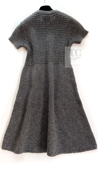 CHANEL 09A Gray Wool Cashmere CC Logo Knit Dress 34 シャネル グレー ウール カシミア CC ロゴ ココマーク ニット ワンピース 即発