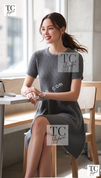 CHANEL 09A Gray Wool Cashmere CC Logo Knit Dress 34 42 シャネル グレー ウール カシミア CC ロゴ ココマーク ニット ワンピース